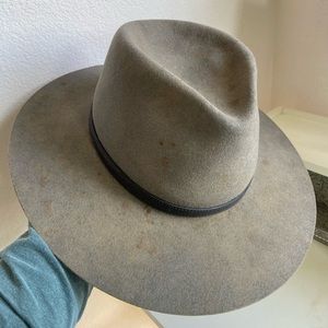 Vintage Akubra hat